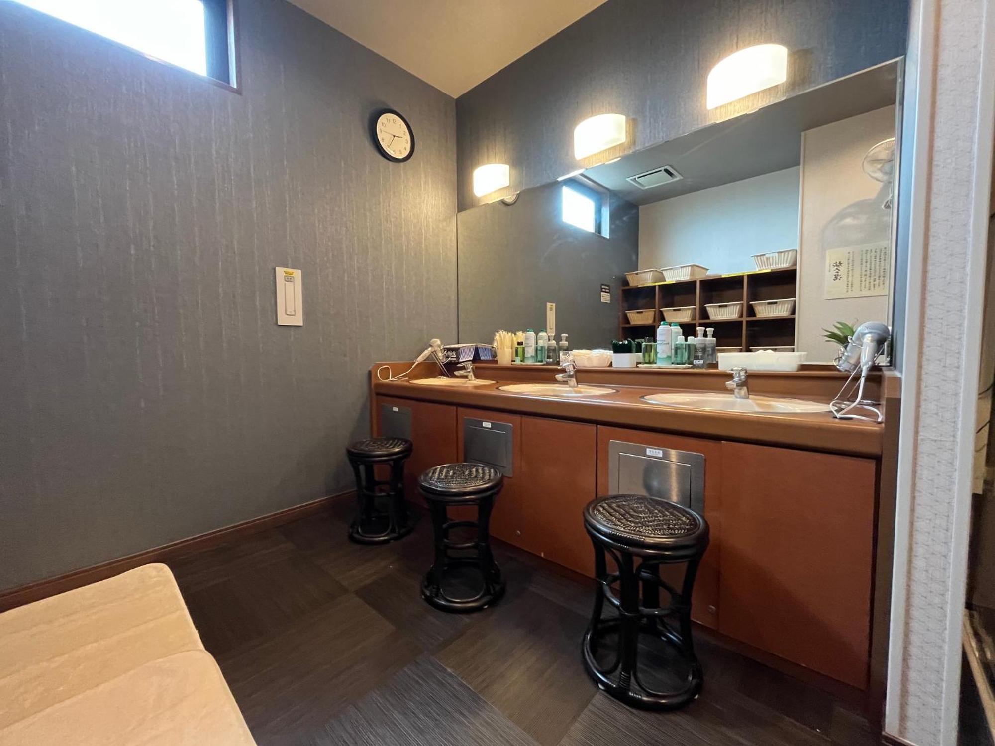 Hotel Route-Inn Mitsukaido Ekimae Joso Exterior photo